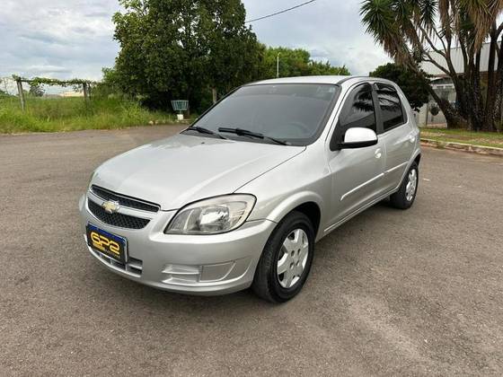 CHEVROLET CELTA 1.0 MPFI LT 8V FLEX 4P MANUAL CHEVROLET CELTA 1.0 MPFI LT 8V FLEX 4P MANUAL